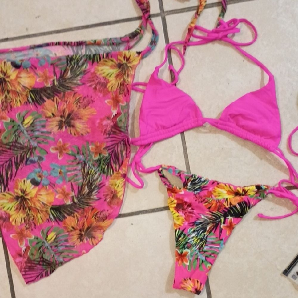 Vibrant Pink Floral Bikini Set